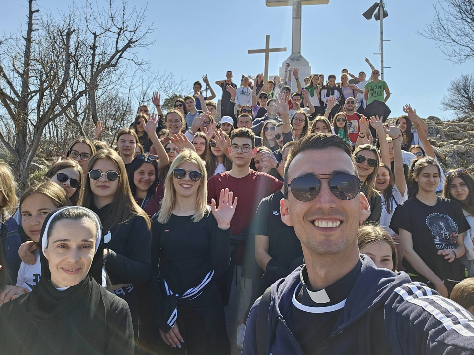 Duhovna obnova za mlade Šibenske biskupije u Međugorju