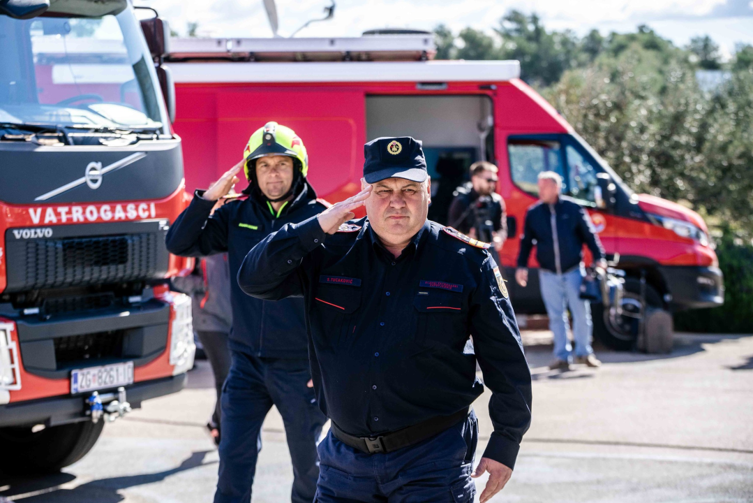 U Vodicama predstavljeni rezultati projekta FIRESPILL: 'Kroz simulator plamenih udara u mjesec dana prošlo 220 vatrogasaca' 