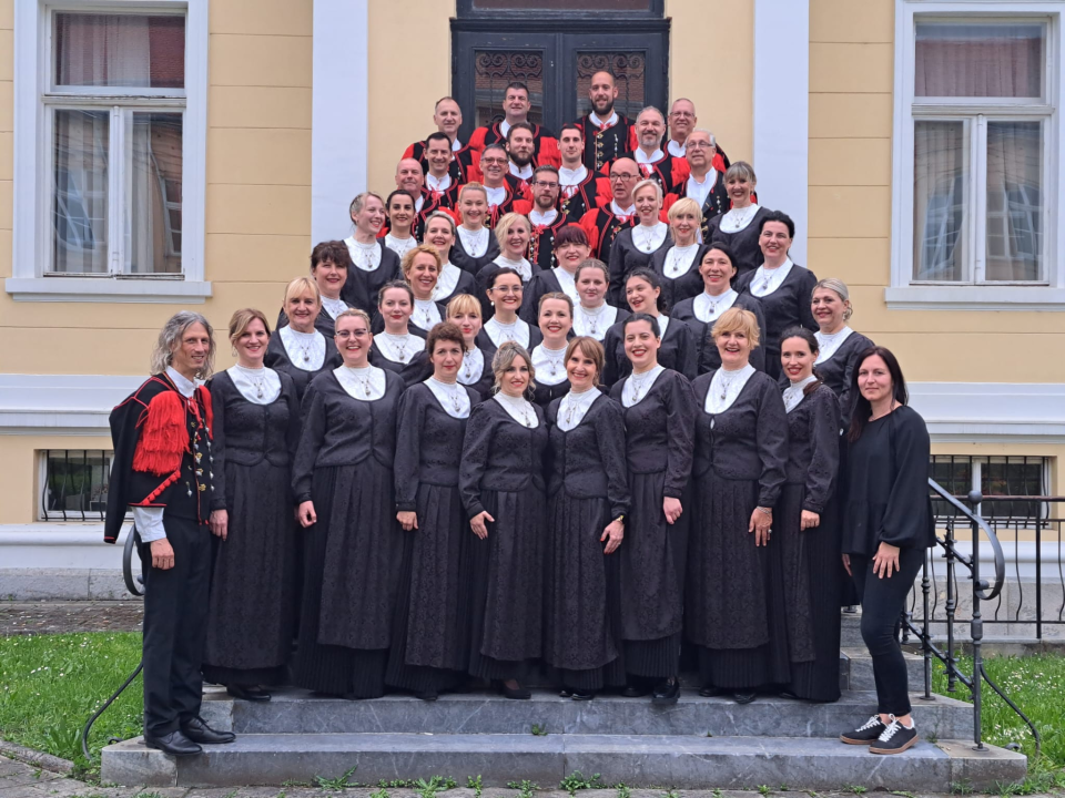 Dvije zlatne plakete za Kolaše na međunarodnom natjecanju zborova Aurora cantat u Karlovcu