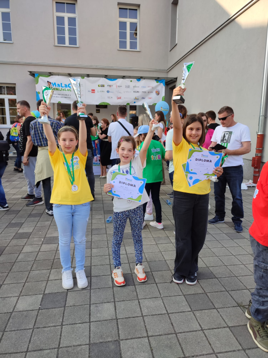 Malci Genijalci još jednom oduševili u mentalnoj aritmetici - u Šibenik stiže 5 medalja!