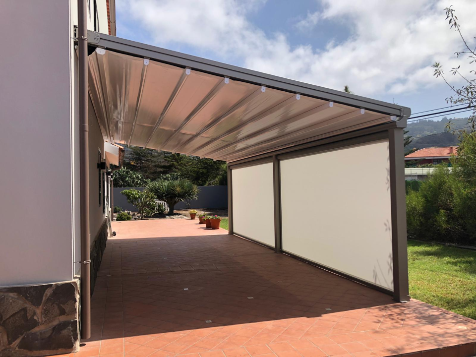 Uredite svoj balkon ili terasu kvalitetnom tendom po mjeri! 