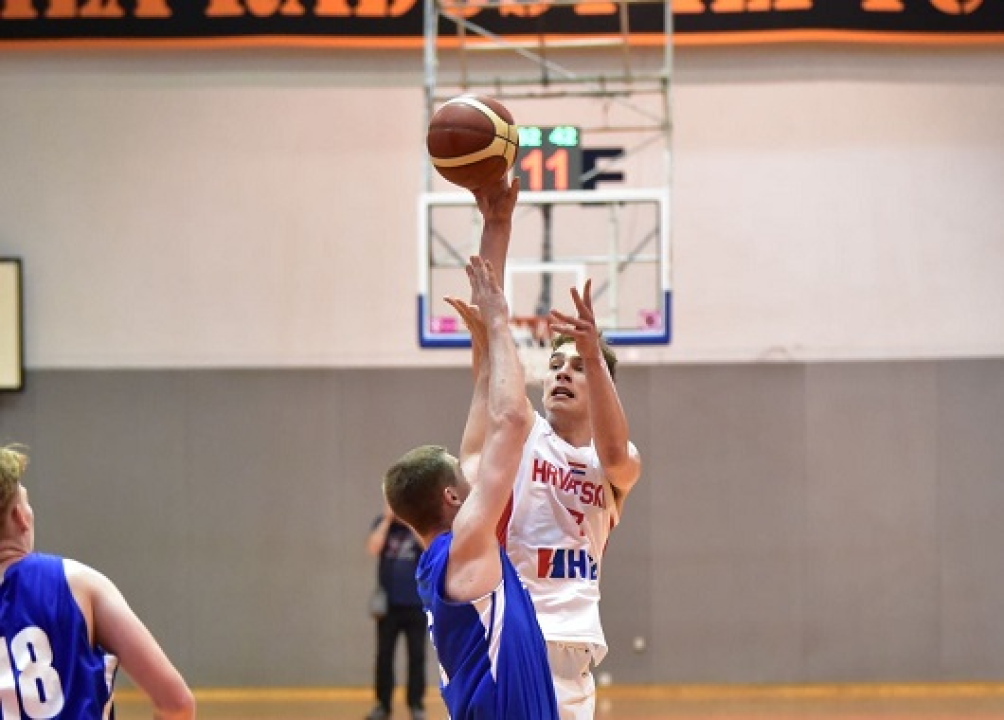 Igralo se brzo, efikasno i borbeno: Hrvatska U20 reprezentacija bolja od Češke na Baldekinu