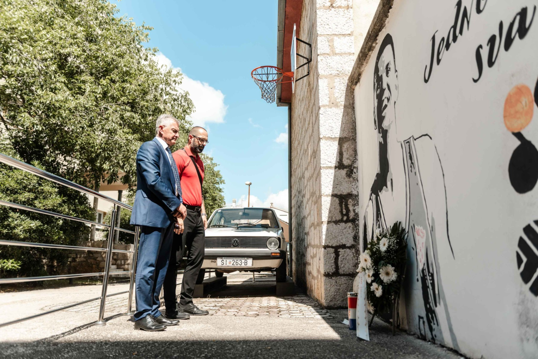 Obilježena 30. obljetnica smrti Dražena Petrovića: 'Šteta što njegova karijera nije mogla potrajati duže, još toliko toga je imao dati'