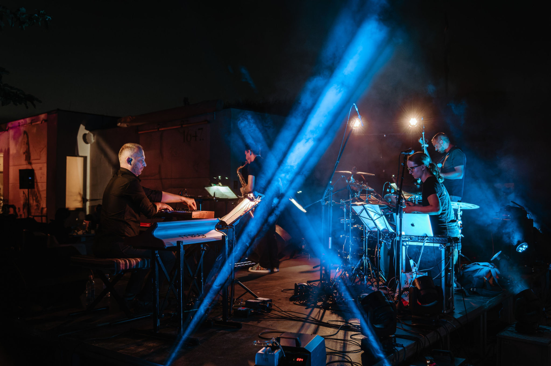 Zalazak, 'buka' i urbane projekcije: Bruna Matić predstavila audio-vizualni projekt NOISE