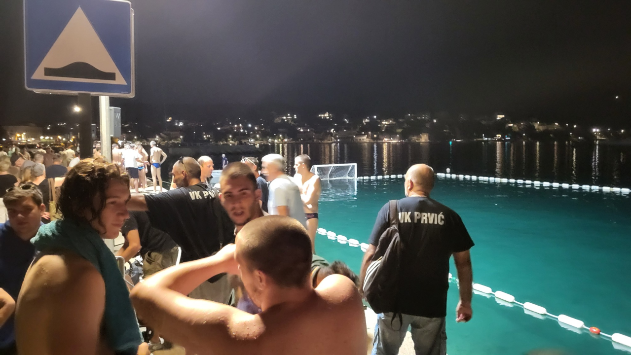 Povijesna utakmica za Prvić Luku: Kako je vaterpolo uzburkao usnulu valu...