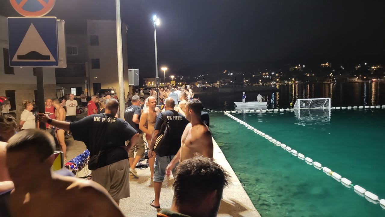 Povijesna utakmica za Prvić Luku: Kako je vaterpolo uzburkao usnulu valu...