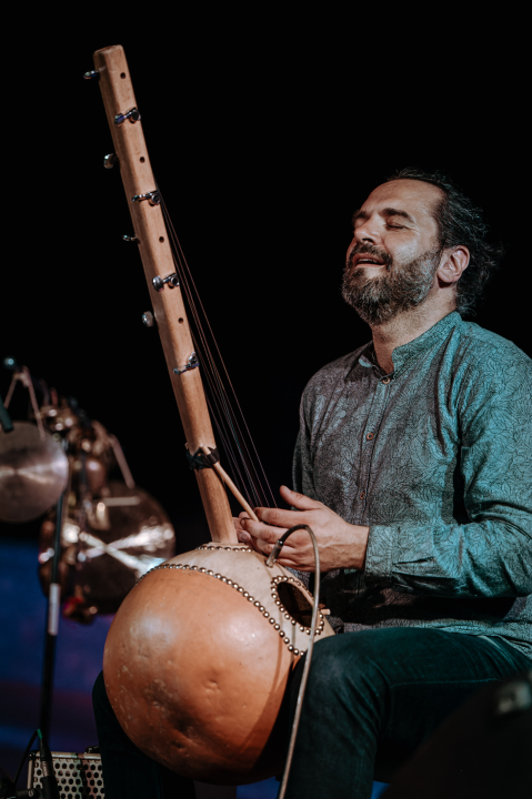 Zmaj Orko Star na Barone Jazz Festivalu: Ispitivanje granica svemira, zemaljskih korijena i energije pokreta