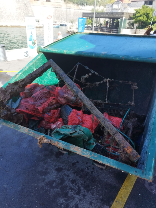 Čuvajmo Jadran zajedno: Duž obale održana velika simultana akcija čišćenja podmorja 