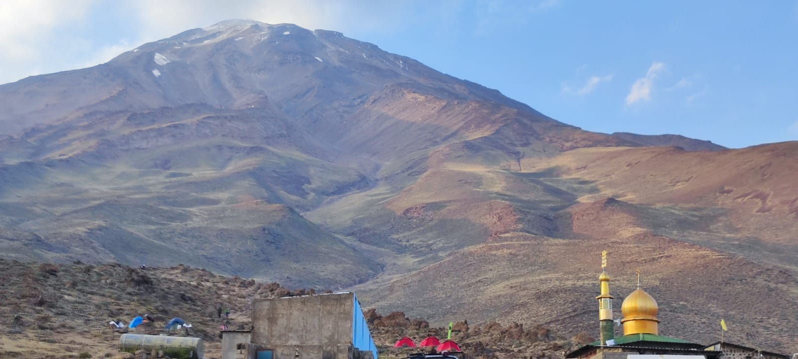 Petnaest planinara iz Šibenika krenulo u osvajanje najvećeg vrha u Iranu: Njih devetero je uspjelo!