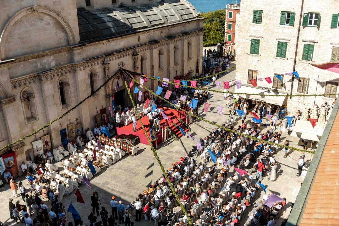 Misom i procesijom obilježen Dan grada i blagdan sv. Mihovila