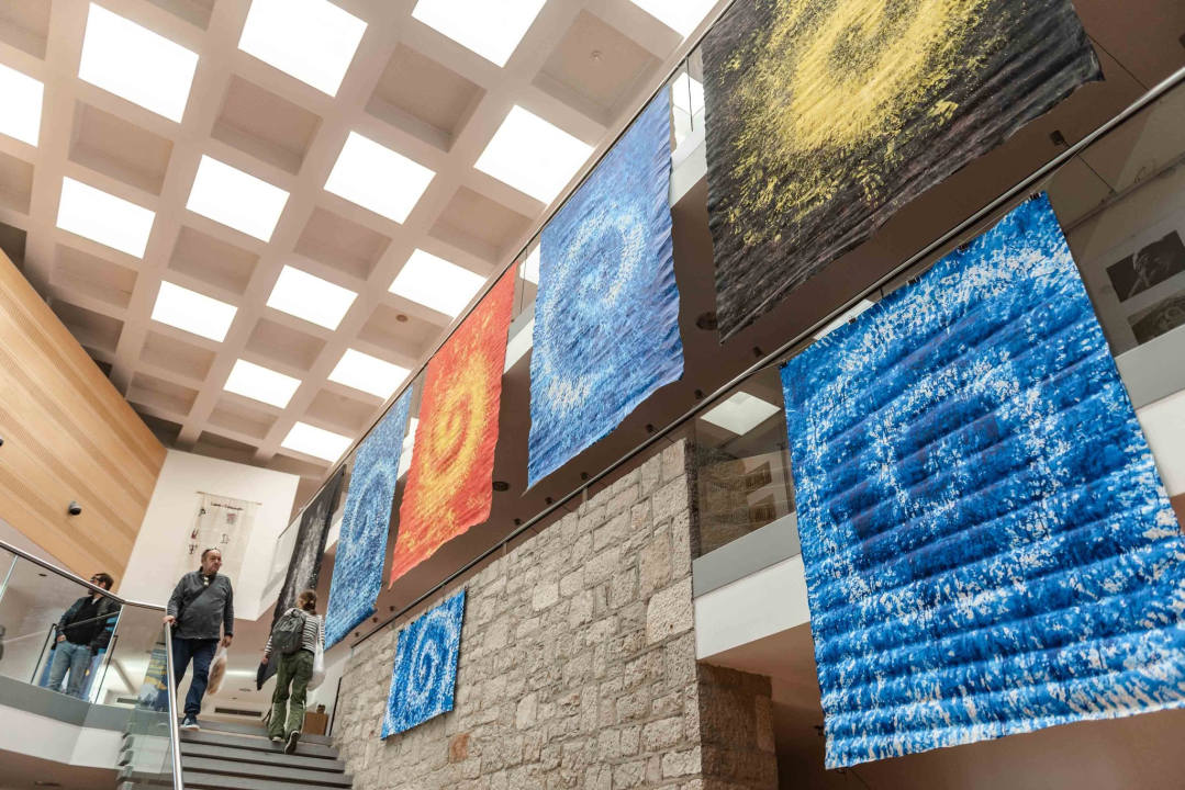 U Knjižnici izloženi radovi Borisa Demura: 'Intuitivno je prihvaćao sve moderne prakse te ih obradio na svoj način'