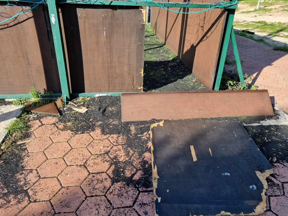 Obnova zvana čežnja: Nogometno igralište u Rasadniku se i dalje raspada