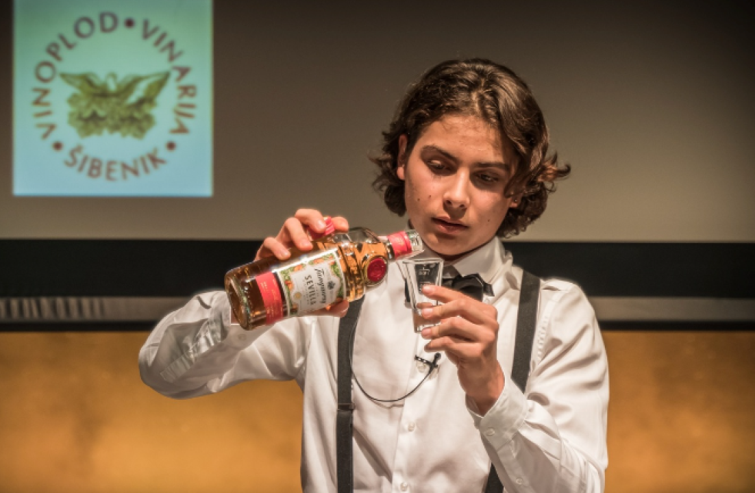 Učenici Turističko-ugostiteljske škole Šibenik osvojili 1. i 2. mjesto na BAR BATTLE natjecanju 