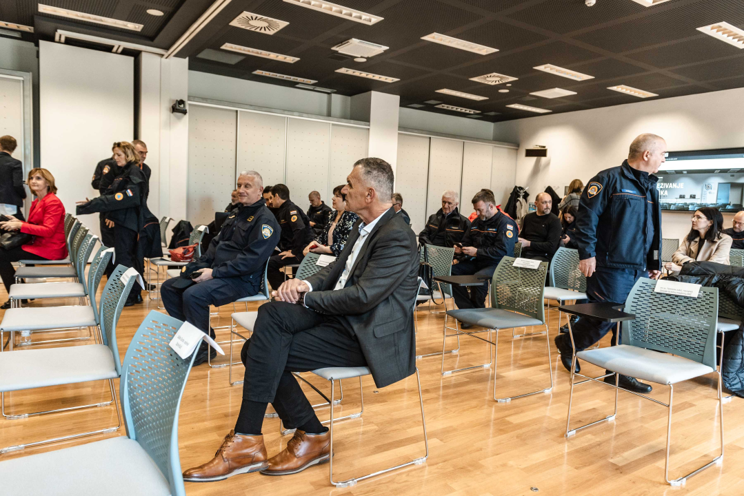 Šibensko-kninska županija oslobođena od mina, župan Jelić: 'S ovim činom smo upravo završili rat' 