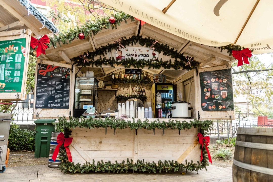 Soparnik, sarme, gulaš, burgeri, kobasice: Provjerili smo gastro ponudu na Adventuri i odlična je