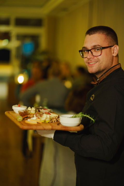 Ugodan ambijent i vrhunska spiza čekaju vas u Restoranu i pizzeriji Villa Roza!