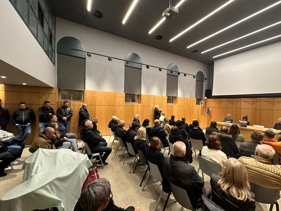 'Veličanstvena zemlja': U Skradinu sinoć predstavljena knjiga o selu Rupe