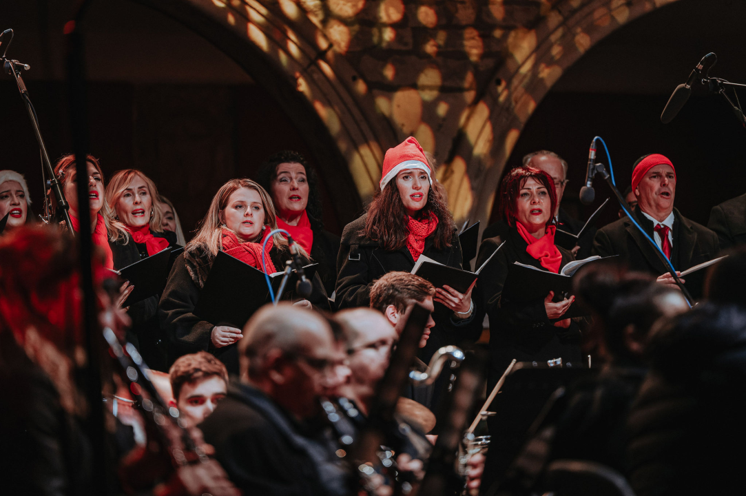 Koncert kod katedrale: Glazba svirala, Kolo pjevalo, Šibenčani uživali