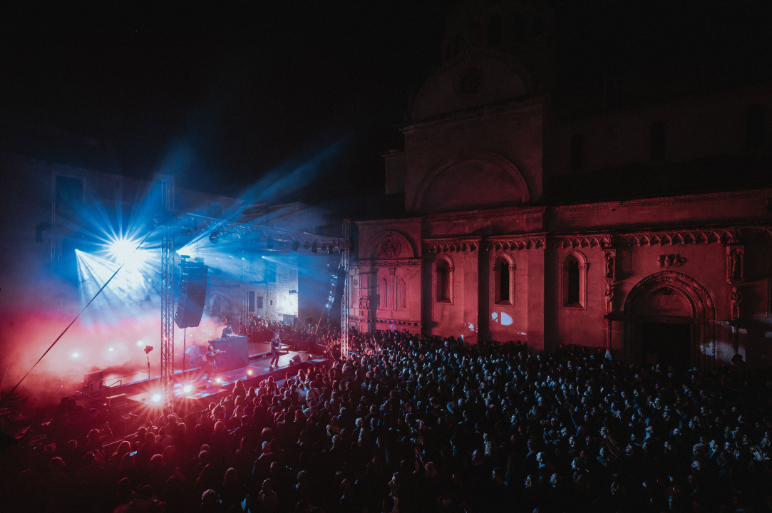  Vanserijskim koncertom Parova Stelara Šibenik uplesao u novogodišnji vikend!  