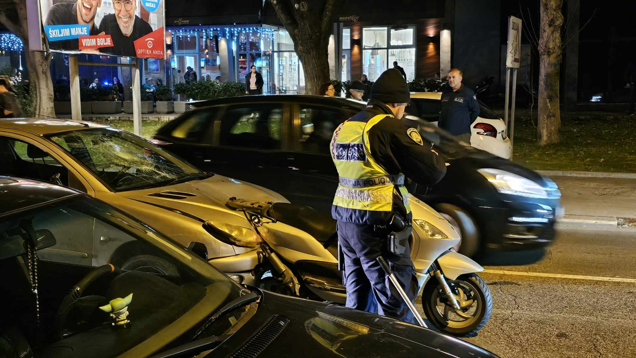 Kod parka na Baldekinu sudar motora i automobila, nitko nije ozlijeđen 