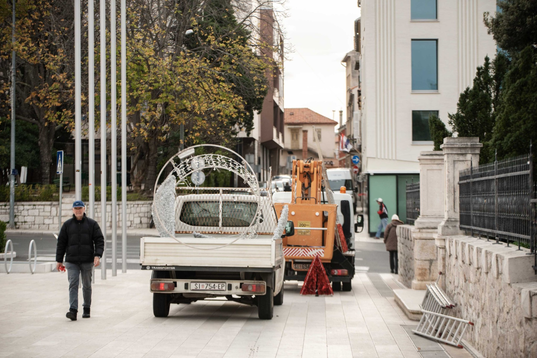 Uklanjaju se ukrasi, odlazi klizalište: Jeste li spremni za siječanjsku depresiju?