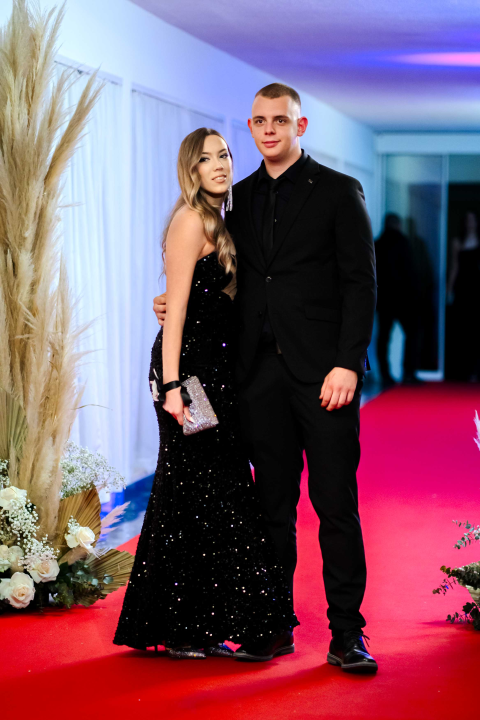 Zavirite na blještavi maturalni ples Ekonomske škole Šibenik (1)