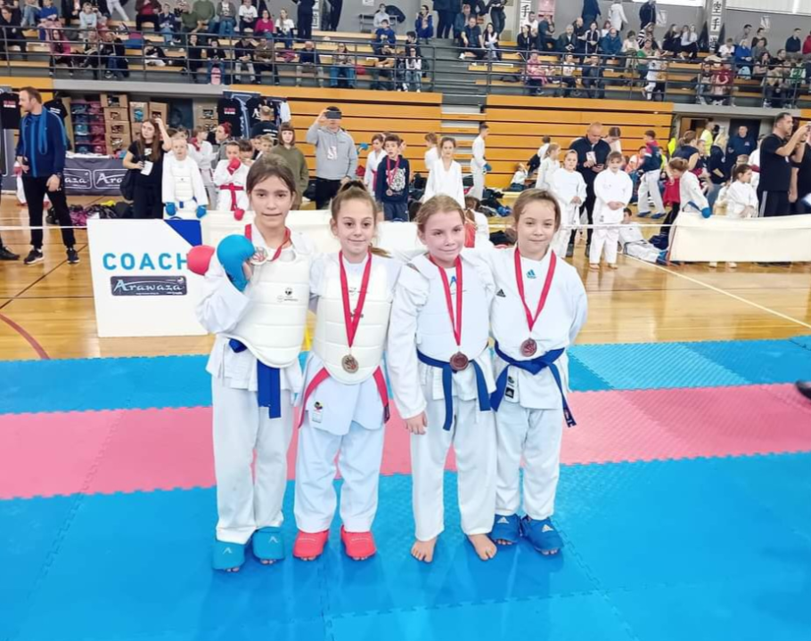 Murterski karataši osvojili tri medalje na turniru koji je okupio 491 natjecatelja