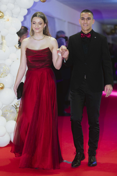 Gimnazijalci zasjali u večeri koju će pamtiti do kraja života