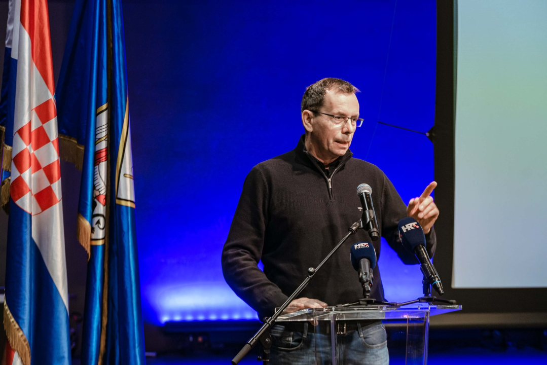 Prepucavanje o Batiželama i Podima na Gradskom vijeću: Citirali su se i Pink Floydi 