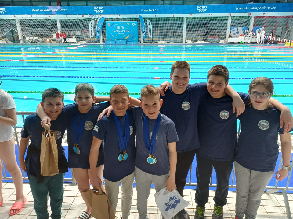 Mislav Badurina, Mate Džepina i Petar Stegić sjajni na plivačkom mitingu u Zagrebu