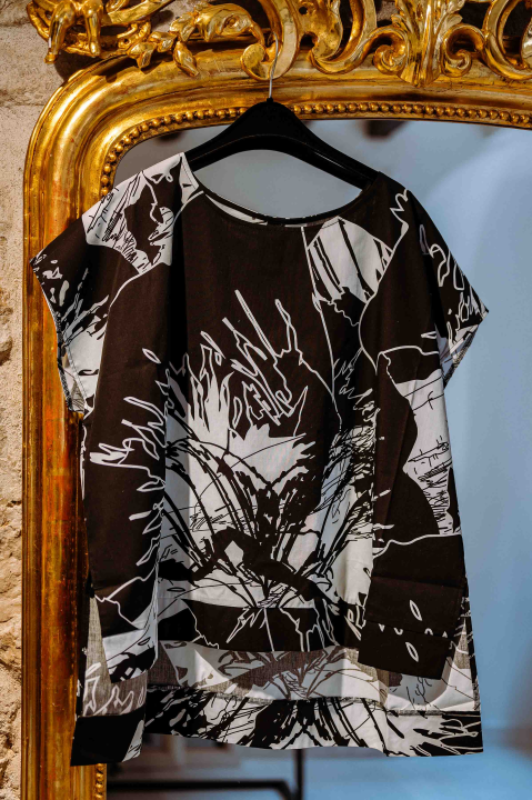 Proljeće u Galeriju Juraj Dalmatinac donosi nove kolekcije odjeće i popust na umjetnine 