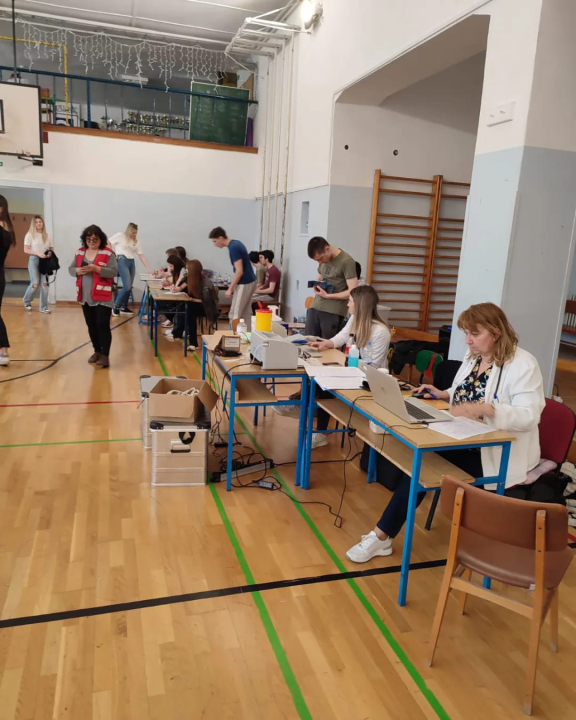 Šibenski maturanti odazvali se akciji darivanja krvi