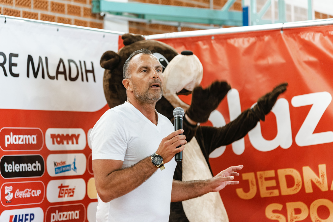 U OŠ Meterize započele Plazma sportske igre mladih: Čak 28 ekipa se natječe u graničaru 