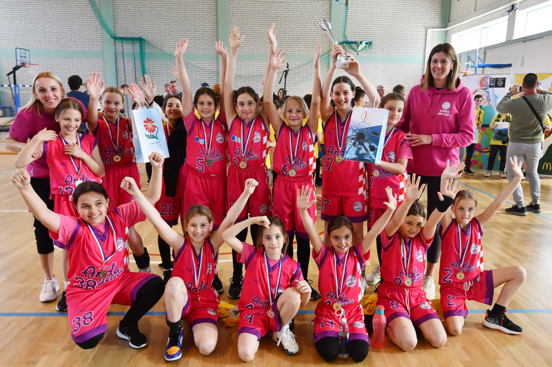 Mlade košarkašice KA Anđa Jelavić prvakinje Dalmacije do 11 godina, dvije igračice u petorci turnira!
