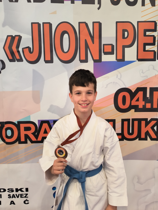 Uspješan vikend za Karate klub "Šibenik" u Bihaću: Vratili se kući s deset medalja