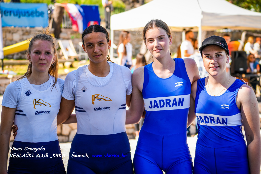 Krkašice i krkaši veslali u Makarskoj, vratili se s hrpom medalja