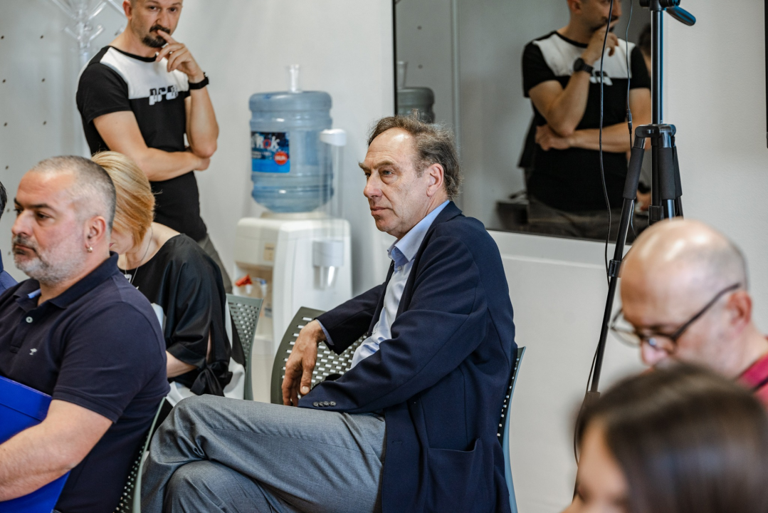 Tijat je i dalje glavna tema, a doznali smo i da će nova liječnica u Murteru biti Ukrajinka