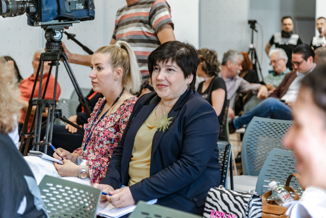 Tijat je i dalje glavna tema, a doznali smo i da će nova liječnica u Murteru biti Ukrajinka