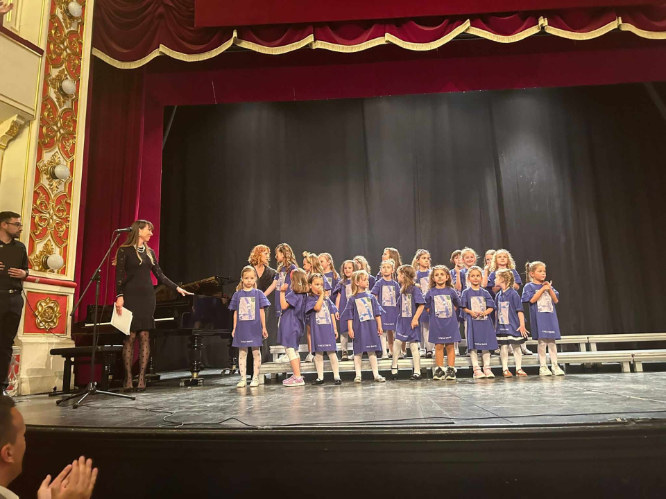 Mališani iz 'Cvrčka' oduševili publiku na natjecanju zborova u Šibeniku