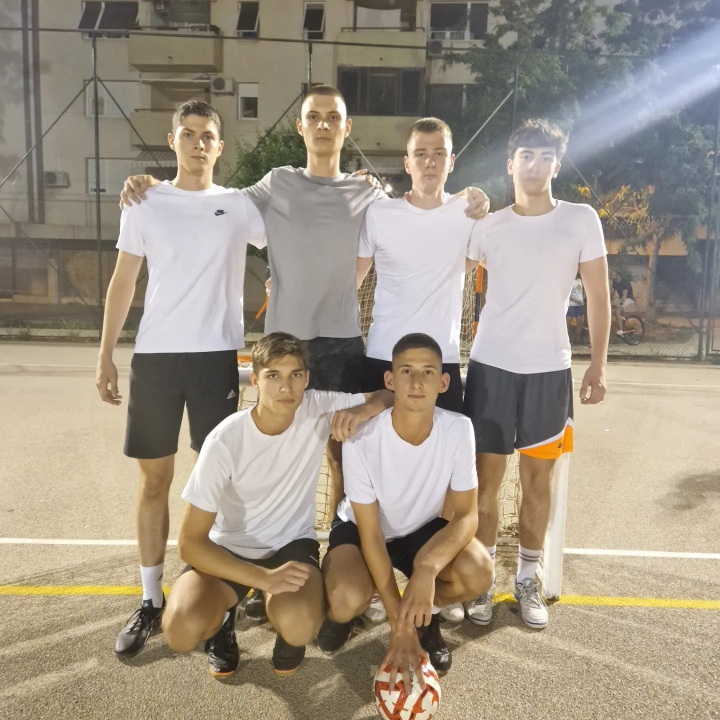 Završen prvi dan malonogometnog turnira Mini Masters Meterize, večeras od 20 sati nova uzbuđenja