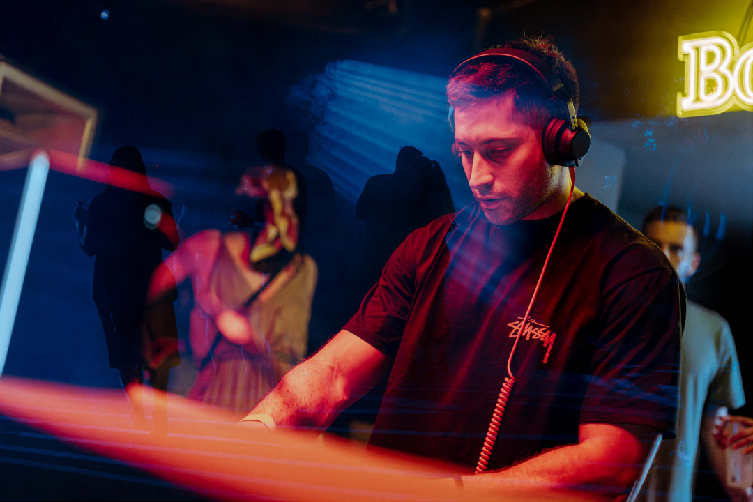 Pogledajte kako izgleda otvorenje plesne sezone u jednoj od najpoznatijih diskoteka u Dalmaciji 