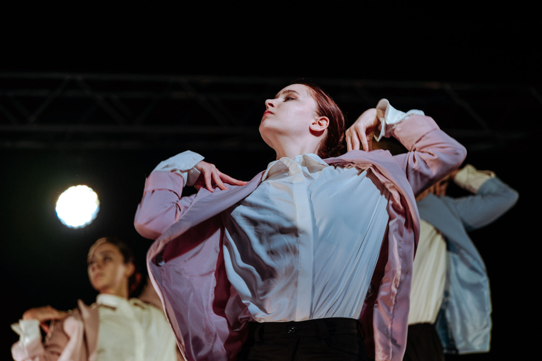 Izvedba ispunjena snažnim emocijama dotaknula je publiku i zaokružila 13. izdanje Šibenik Dance Festivala 