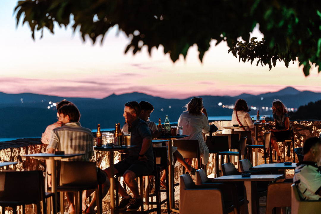 Jazz s istarskim predznakom na tvrđavi Barone uz Robert Mikuljan Quintet 