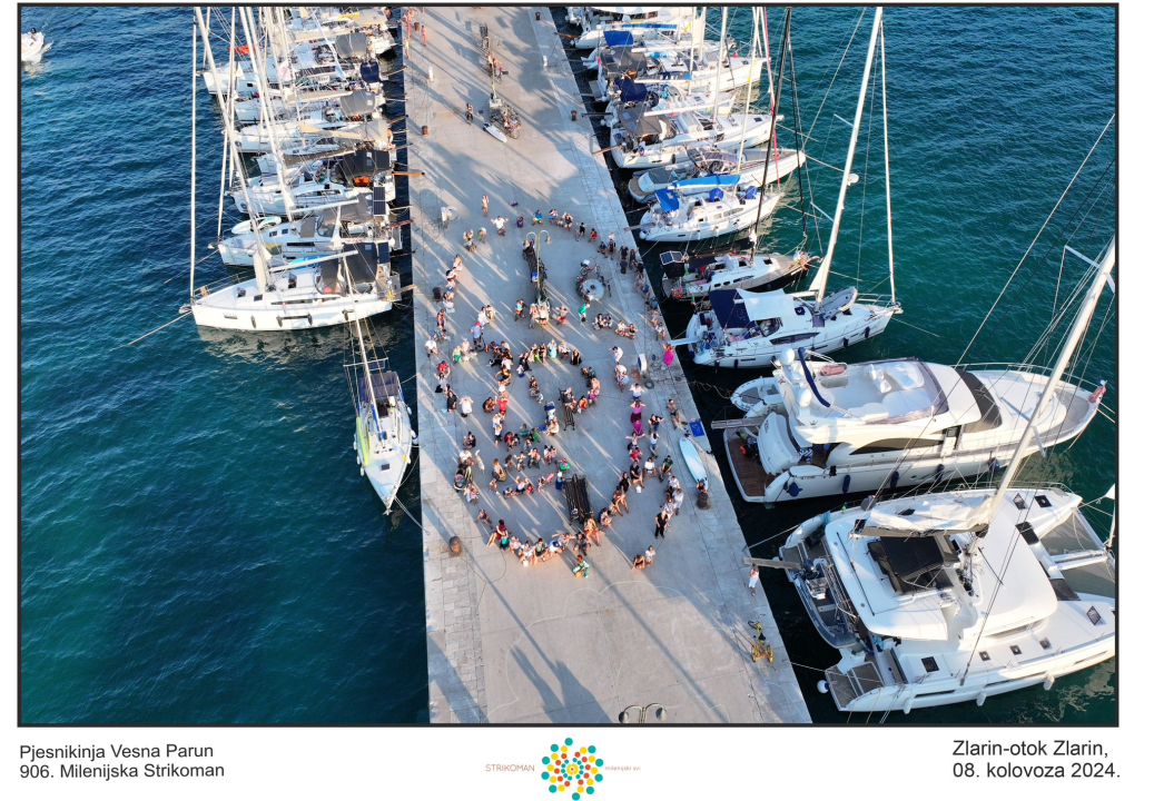 Milenijske fotografije u čast Vesni Parun i Mladenu Bjažiću snimane na Zlarinu