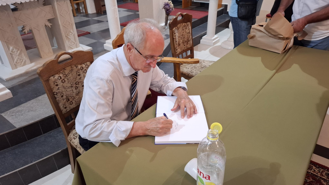 Predstavljena knjiga Josipa Paića 'Škola u Rupama'