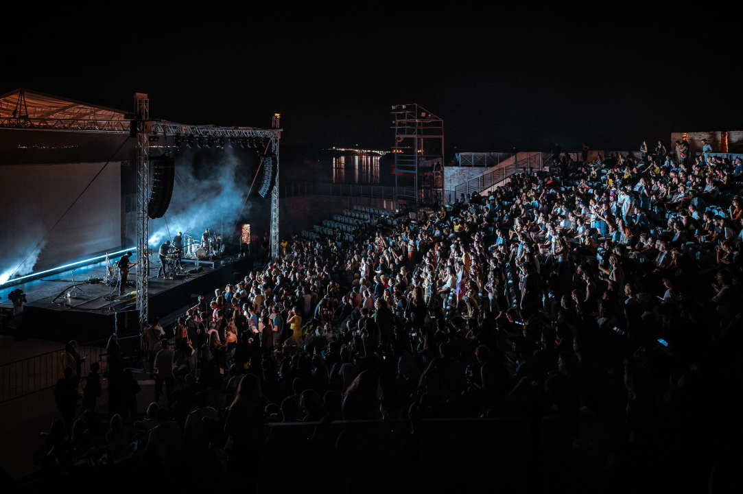 Trentemøller s bendom hipnotizirao publiku na Tvrđavi sv. Mihovila: Priredili su show za pamćenje 