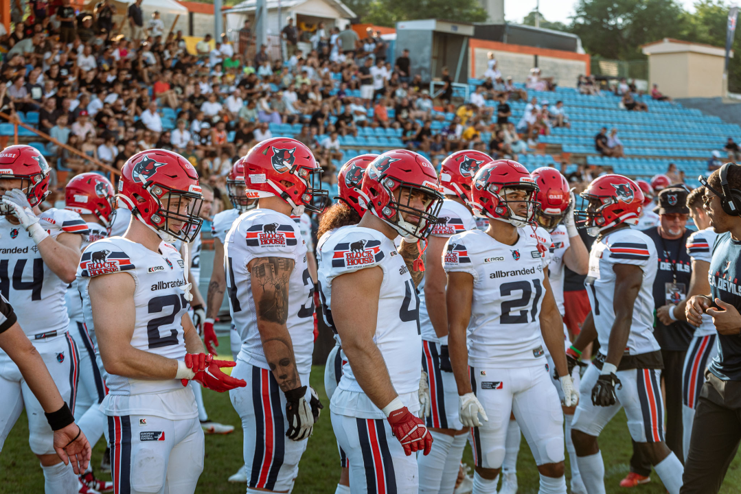 Američki nogomet na Šubićevcu vizualno zanimljiv, rezultatski ne: Madrid uvjerljiv protiv Hamburga