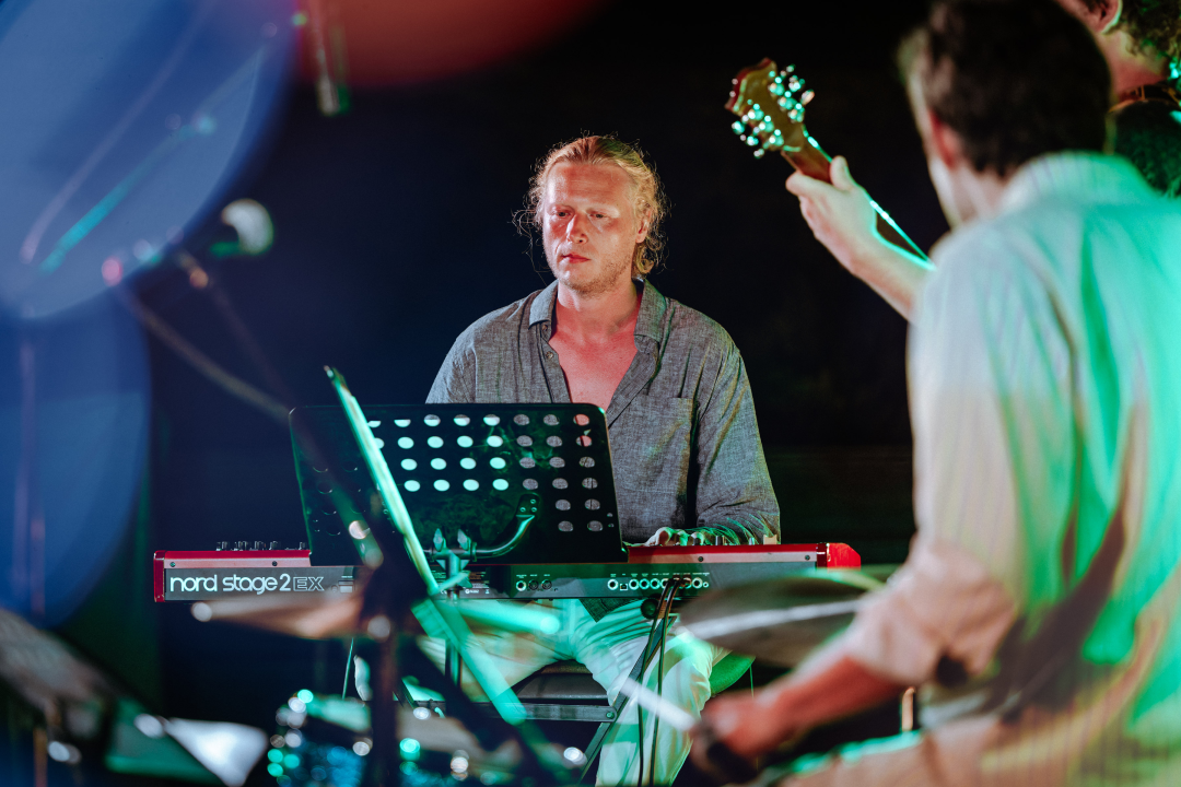 Tvrđava Barone ni u rujnu ne zanemaruje jazz publiku koju je sinoć oduševio Dot-and-go Three