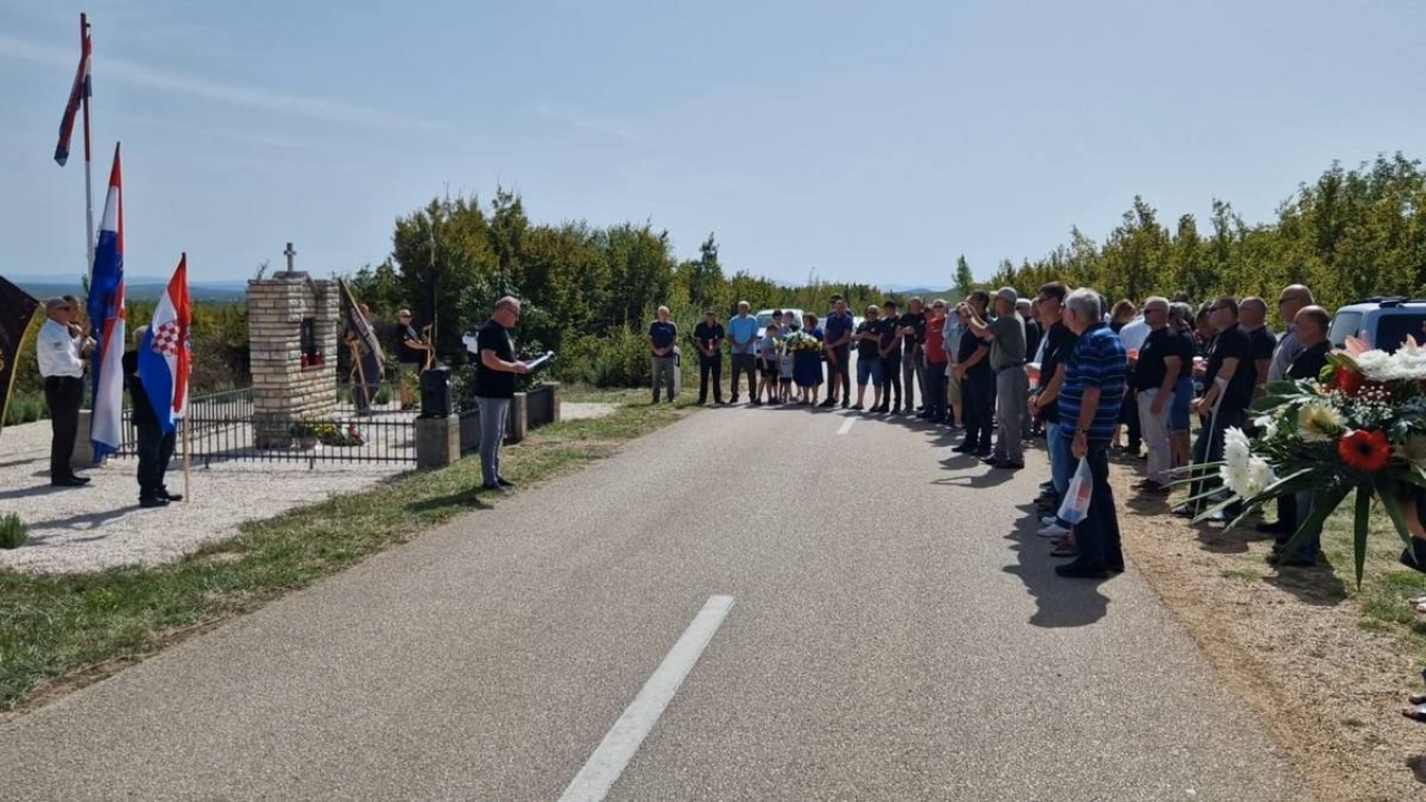 Obilježena 30. godišnjica pogibije hrvatskih  branitelja Tomislava Karduma i Šime Džepine 
