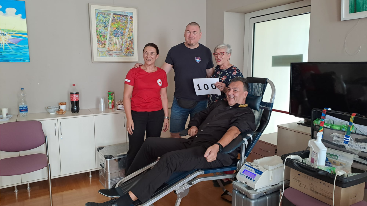 Prvi put s 23 godine: Vodičanin Robert Pašara danas po stoti put darovao krv